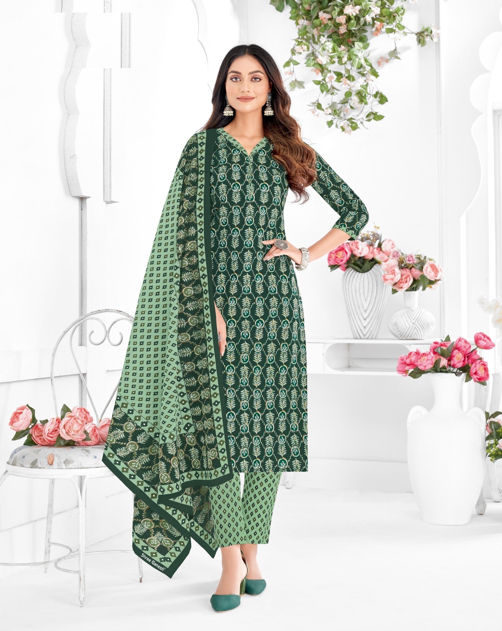 Buy Latest Collection Of Women Ethnic wear Suit Online- VogPap